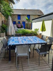 Maisons de vacances Gite chambre Matignon 2-4 pers 5 kms mer spa : photos des chambres