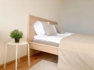 Modern Studio Flat Your Parking Space and Metro Nearby