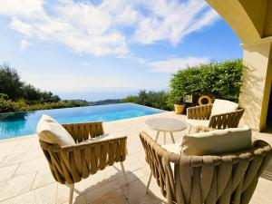 Villa Asteri, Old Skala - Secluded Location - Panoramic Sea Views - Infinity Pool