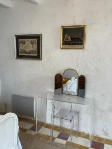 Maisons de vacances Beautiful One Bedroom Cottage Near Jonzac : photos des chambres
