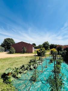 Villas Charmante Villa avec Piscine : photos des chambres