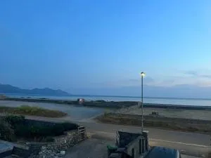 Seafront cottage Dinas Dinlle - Llandwrog