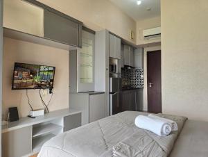 Apt Casa De Parco Studio Tema Gray With Wifi, Pool and Netflix