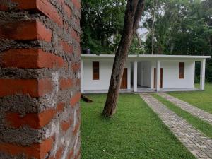 Sebastian Transit Villa with Free airport shuttle