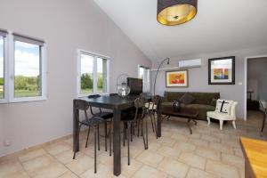 Appartements SmartStay Mas Les Cedres - Proche Isle-sur-la-Sorgue : photos des chambres