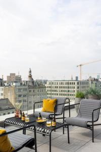 YAYS Antwerp Opera by Numa