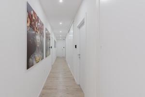 New Elegance Suites Guesthouse img72