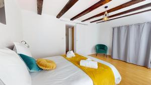 Appartements Triplex Le Bel Atre : photos des chambres