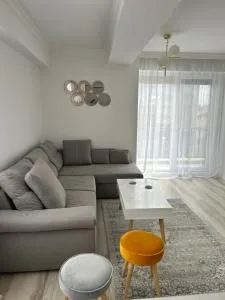 Cozi white apartament - Pipera