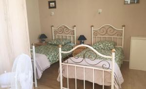 Maisons de vacances '' la crossette '' Charmante maison dans quartier calme : Maison 2 Chambres
