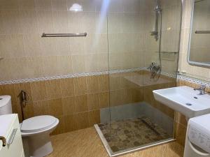 Cosy Flat Steps from the Sea