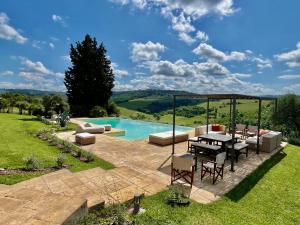 Tenuta Poggio Al Tufo