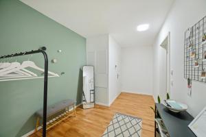 Salí Homes R4 - High-Quality Apartment with Terrace