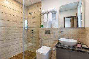 ALAYA Stays Cliff Mist 2BHK Apartments in Panthaghati