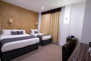 Family Room room in Grand Sapphire Hotel & Banqueting