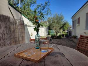Maisons de vacances Gite Saint-Denis - proche centre ville - jardin : photos des chambres