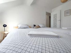 Maisons de vacances Gite Saint-Denis - proche centre ville - jardin : photos des chambres