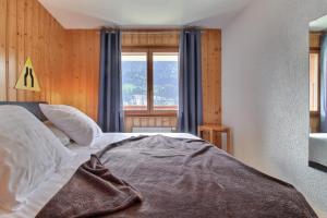 Cretes 14 and its vaste terrasse