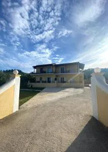 La vita e Bella Apartments by Corfuescapes - 康托卡利