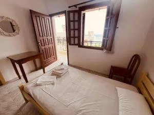 Cosy Lentas - Gerokampos Beach