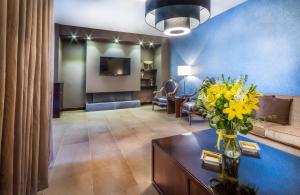 Nadine Hotel Suites