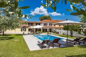 Villa Ancora With Private Pool - Happy Rentals - Hreljići