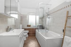 Villa Ancora With Private Pool - Happy Rentals