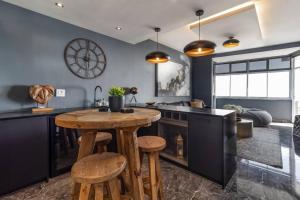 Luxurious Seaside Apartment, Seapoint 202 Shoreham