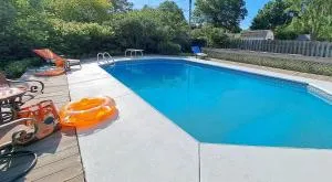 Drift Away Den - 史蒂文斯维尔