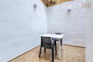 Cozy Studio with Private Backyard in Floriana by 360 Estates