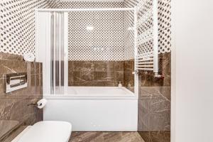 ARI Brownie Apartment - Luxurious Stay