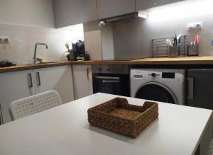 Cozy apartment at King George str Pagkrati