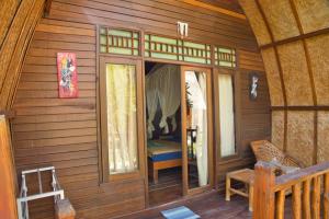 Phòng Giường Đôi Hạng Bình Dân (Budget Double Room)