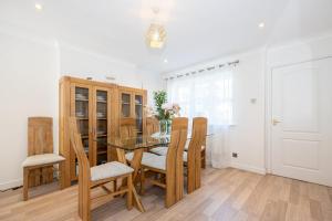 GuestReady - A Haven by the River