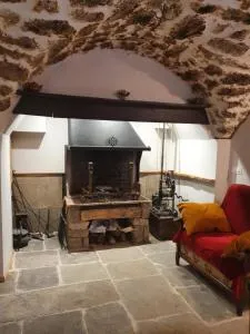 Gîte 2 à 3 personnes, entièrement rénové en 2024 - Luzençon