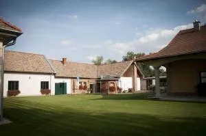 Palenica Jelsovce - Csekej