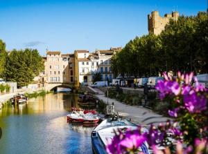 Appartements Paisible maison de village avec terrasse : photos des chambres