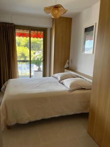 Apartment with terrace in Le Cannet Colline