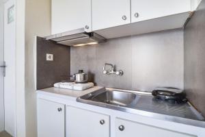 Tasoula Studio with sea view 6