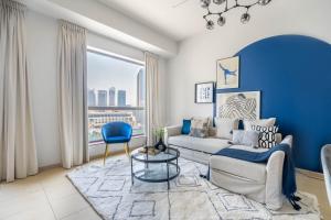 GuestReady - Luxurious Marina view residence