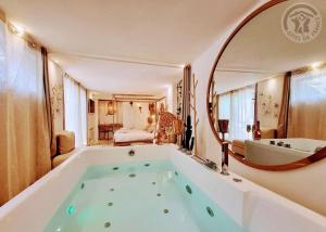 B&B / Chambres d'hotes Buddha Beach Thoiry : photos des chambres