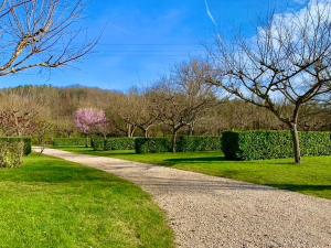 Campings Camping Familial paisible avec piscine, mobil home , chalet, Studio & emplacement nue : photos des chambres