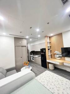 Căn hộ dịch vụ ban công tonkin