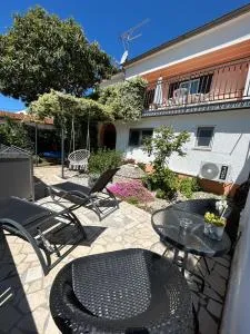 Apartment Happy - Montižana