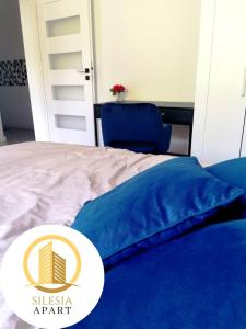 Apartament Granatowy