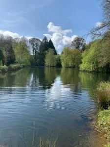 Manoir 4 couchages, terrain de tennis étang privé - Lannéanou