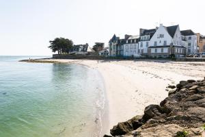 Maisons de vacances Maison familiale tout pres des plages a Loctudy : photos des chambres