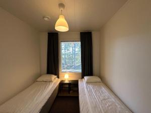 Kotimaailma - Uusi rivitalokolmio # 5