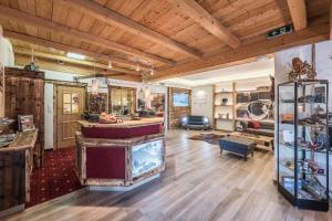 VÖTTERS HOTEL in Kaprun am Kitzsteinhorn - Skibus direkt