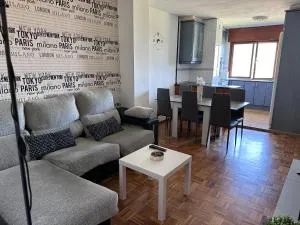 Acogedor Apartamento con vistas a la Catedral y parking - Manjoya